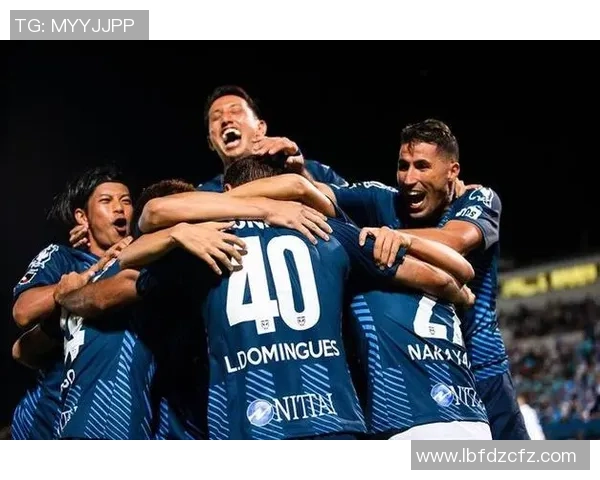 太阳举动引发球迷热议 网友纷纷炸锅争论不休